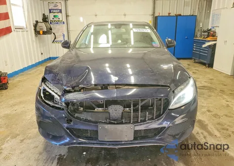 2015 Mercedes Benz C 300 4Matic from USA, damaged, VIN 55SWF4KB3FU001473